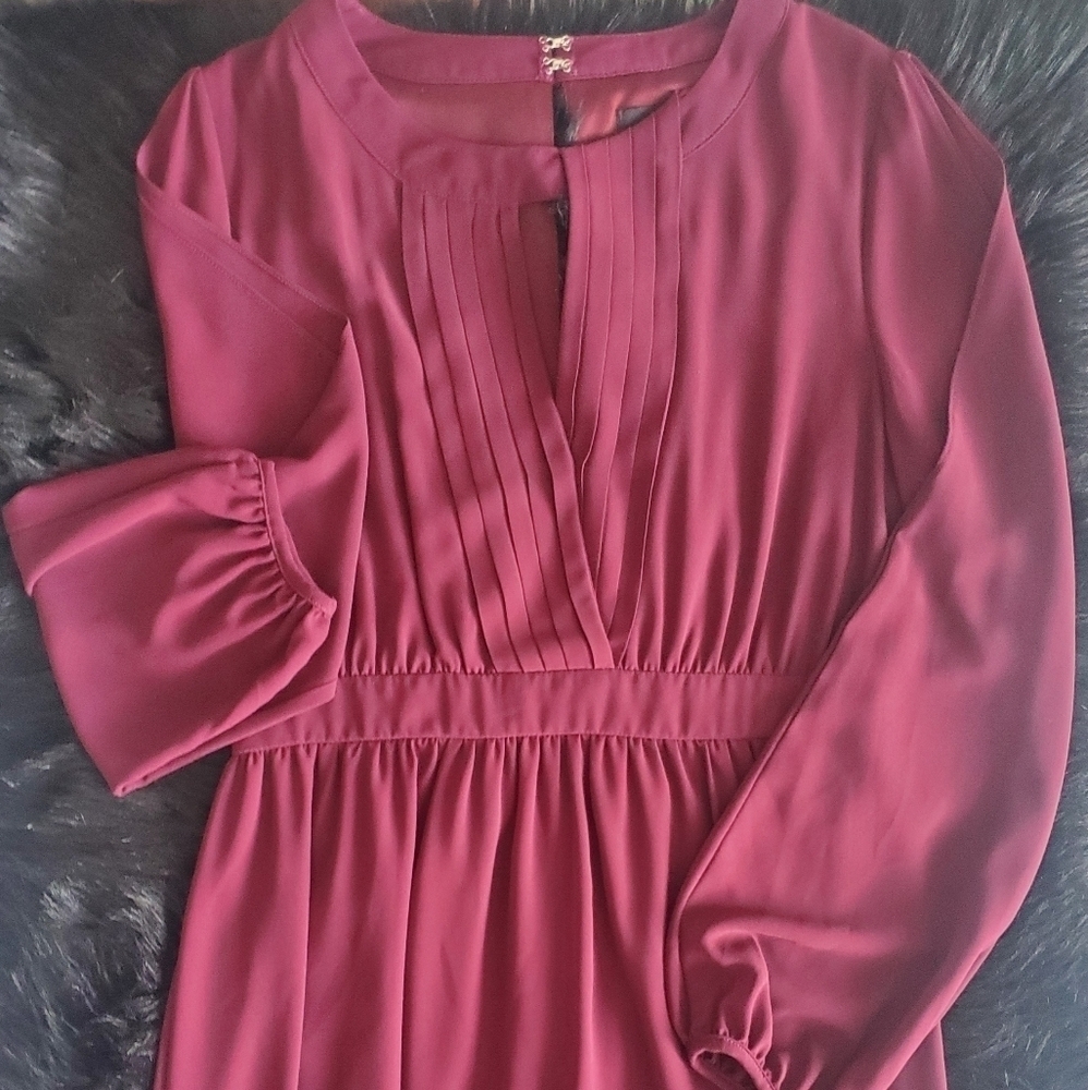 FABRIK 60% Silk Lined Burgundy Formal/Classic/Party DRESS SIZE M.